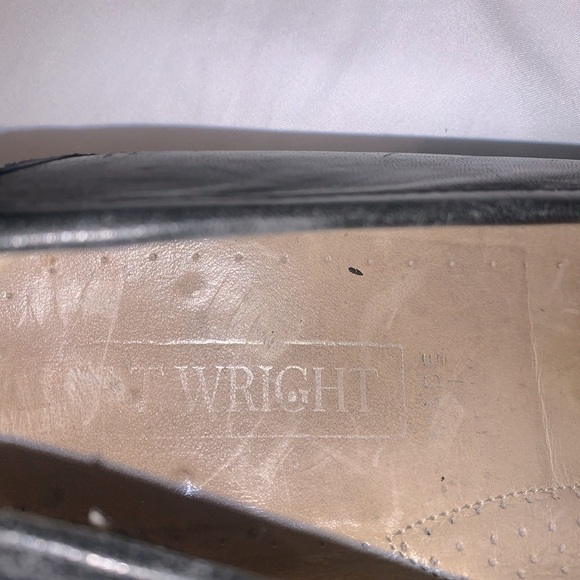 E.T. Wright Woven Vamp black leather Vintage loafers with tassels Size 11 main image 6